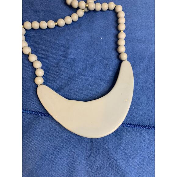 Gray Necklace 16 Inch Crescent Statement 1980s Goldtone Spacers Lightweight - Picture 11 of 12